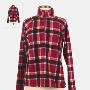 Women's Eddie bauer 1/2 zip sweater, size M. Mock neck, New